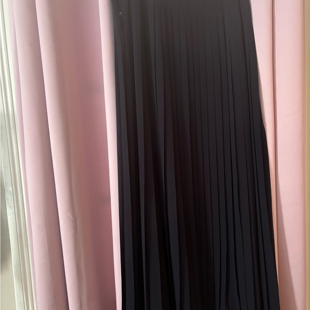 Dana Buchman Black and Pink Pleated Maxi Skirt Cocktail